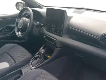 Photo 8 Toyota Yaris  130h Collection 5p MY25