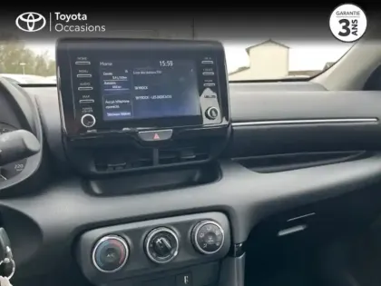 Photo 14 Toyota Yaris  70 VVT-i Dynamic 5p MY22