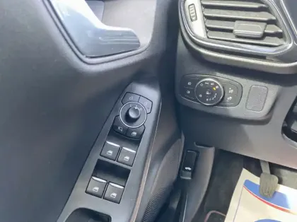 Photo 5 Ford Puma 1.0 Flexifuel 125ch S&S mHEV ST-Line