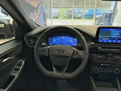 Photo 6 Ford Kuga 2.5 Duratec 190ch FHEV E85 ST-Line BVA