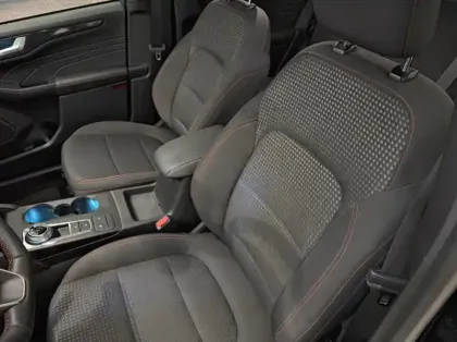 Photo 9 Ford Kuga 2.5 Duratec 190ch FHEV E85 ST-Line BVA