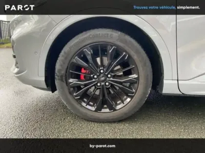 Photo 13 Ford Kuga 2.5 Duratec 190ch FHEV E85 Graphite Tech Edition BVA