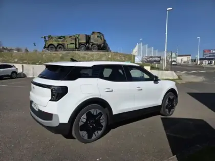 Photo 13 Ford Explorer 286ch Extended Range 77kWh Pack Premium RWD