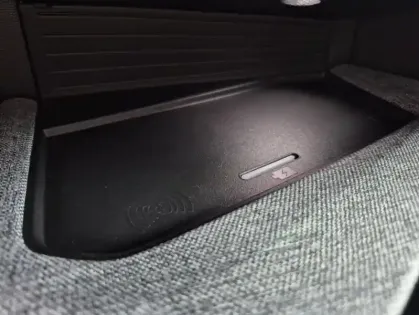 Photo 11 Peugeot 3008 III 1.2 HYBRID 145 E-DCS6 GT EXCLUSIVE