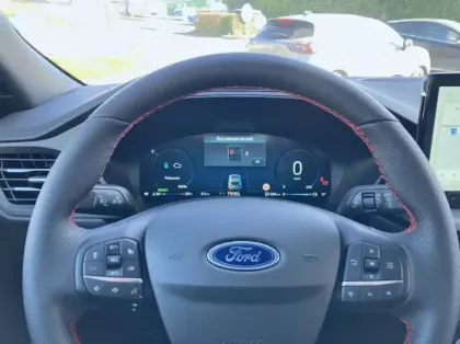 Photo 6 Ford Kuga 2.5 Duratec 180ch Hybrid FlexiFuel ST-Line X Powershift