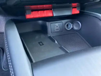 Photo 18 Ford Kuga 2.5 Duratec 180ch Hybrid FlexiFuel Active X Powershift