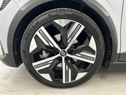 Photo 20 Renault Megane E-Tech Electric EV60 220ch Iconic super charge + Pompe à chaleur