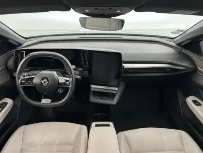 Photo 25 Renault Megane E-Tech Electric EV60 220ch Iconic super charge + Pompe à chaleur