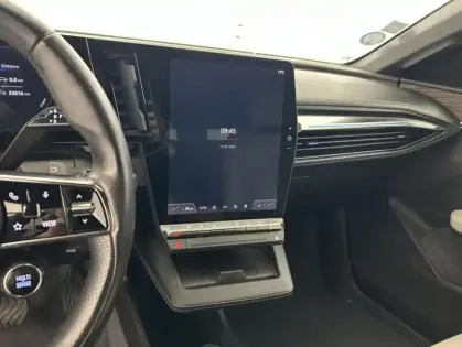 Photo 16 Renault Megane E-Tech Electric EV60 220ch Iconic super charge + Pompe à chaleur