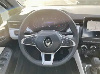 Photo 6 Renault Clio 1.6 E-Tech 145ch full hybrid Techno