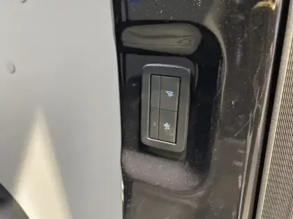 Photo 17 Ford Custom Gén. II Ph1 Trail 1