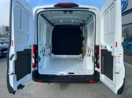 Photo 10 Ford Transit Fourgon Fg T310 L2H2 2.0 EcoBlue 130ch BVA8 Trend