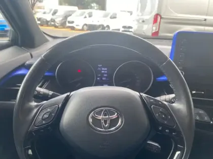 Photo 6 Toyota C-HR 122h Graphic 2WD E-CVT MY20