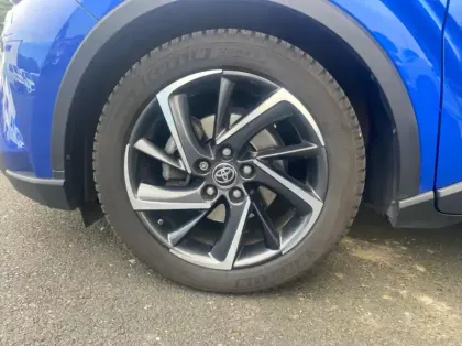 Photo 13 Toyota C-HR 122h Graphic 2WD E-CVT MY20