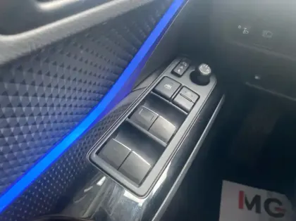 Photo 29 Toyota C-HR Gén. I Ph2 Graphic 5