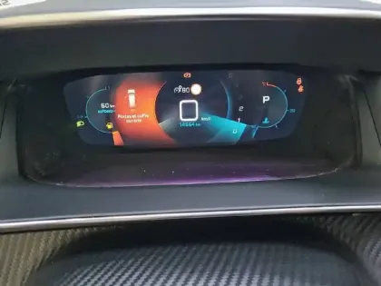 Photo 43 Peugeot 2008  PureTech 130 S&S EAT8