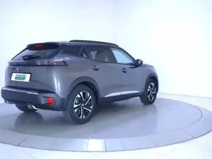 Photo 71 Peugeot 2008  PureTech 130 S&S EAT8