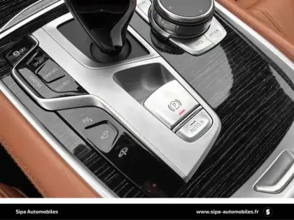 Photo 140 BMW Serie 7 730d xDrive 286 ch BVA8