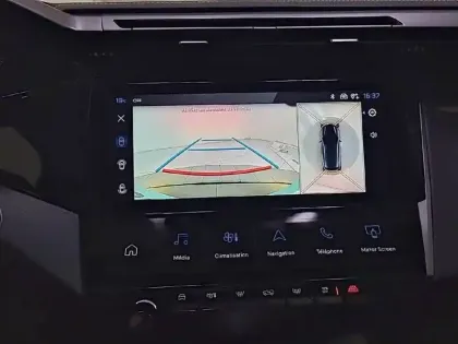 Photo 42 Peugeot 308  Hybrid 145 e-DCS6