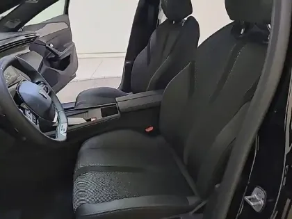 Photo 95 Peugeot 308  Hybrid 145 e-DCS6