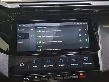 Photo 107 Peugeot 308  Hybrid 145 e-DCS6