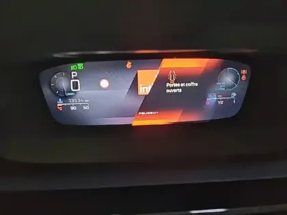 Photo 94 Peugeot 308  Hybrid 145 e-DCS6