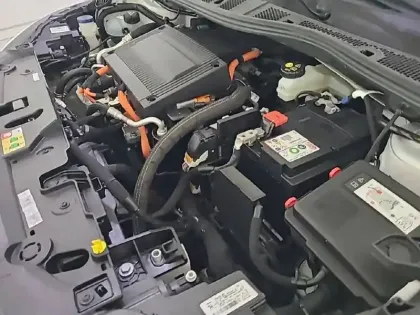 Photo 14 Peugeot 208  Electrique 50 kWh 136ch