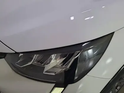 Photo 15 Peugeot 208  Electrique 50 kWh 136ch