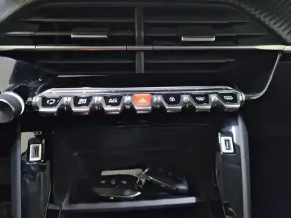 Photo 58 Peugeot 208 Gén. II Ph1 NG Style 5