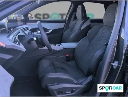 Photo 10 Peugeot 3008  Electrique 210 ch 73 kWh