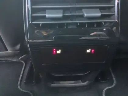 Photo 24 Peugeot 3008  Electrique 210 ch 73 kWh