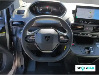 Photo 8 Peugeot Partner  FGN DIESEL 130 CH M AUT