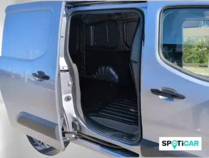 Photo 11 Peugeot Partner  FGN DIESEL 130 CH M AUT