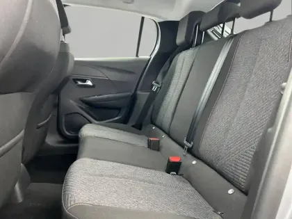 Photo 11 Peugeot 208  Hybrid 100 e-DCS6