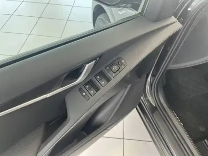 Photo 35 Kia Niro  1.6 GDi 138 ch HEV DCT6