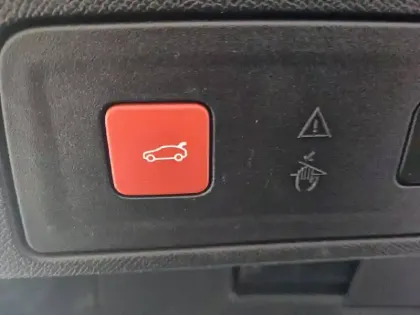 Photo 70 Peugeot 508  Hybrid4 360 e-EAT8 Peugeot Sport Engineered