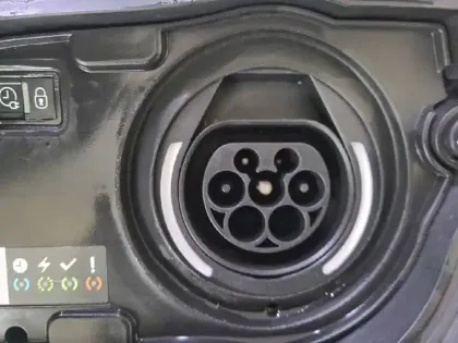 Photo 109 Peugeot 508  Hybrid4 360 e-EAT8 Peugeot Sport Engineered