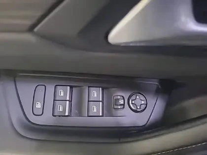 Photo 105 Peugeot 508  Hybrid4 360 e-EAT8 Peugeot Sport Engineered