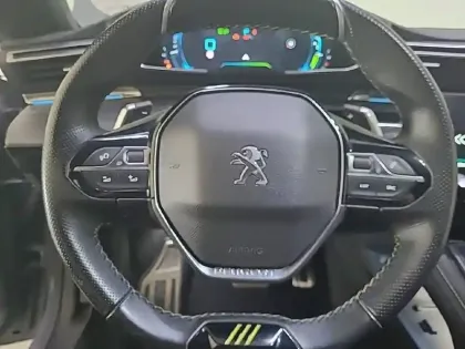 Photo 82 Peugeot 508  Hybrid4 360 e-EAT8 Peugeot Sport Engineered