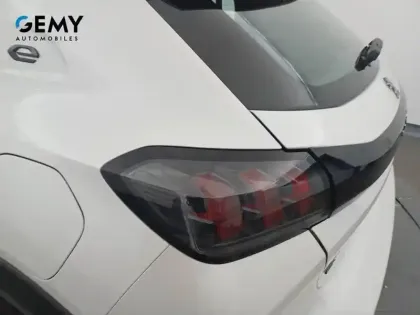 Photo 16 Peugeot 208  ELECTRIQUE 50 KWH 136