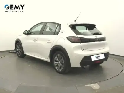 Photo 6 Peugeot 208  ELECTRIQUE 50 KWH 136