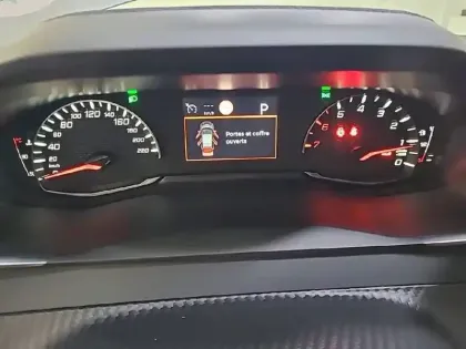 Photo 9 Peugeot 208  PureTech 100 S&S EAT8