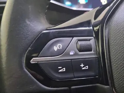 Photo 28 Peugeot 208 Gén. II Ph1 NG Allure Pack 5