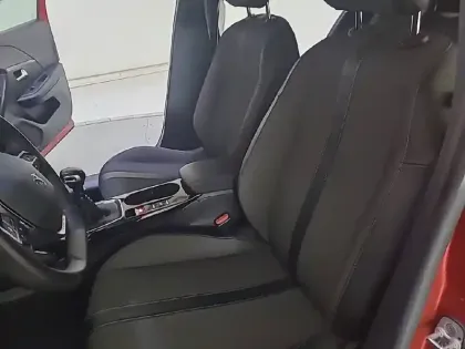 Photo 11 Peugeot 208 Gén. II Ph1 NG Allure Pack 5