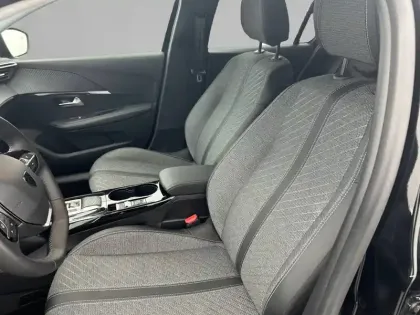 Photo 10 Peugeot 208  Hybrid 110 e-DCS6