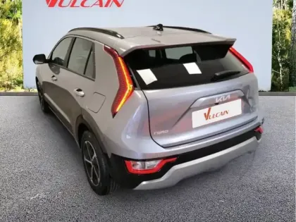 Photo 7 Kia Niro  1.6 GDi 138 ch HEV DCT6