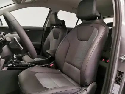 Photo 50 Kia Niro  1.6 GDi 138 ch HEV DCT6
