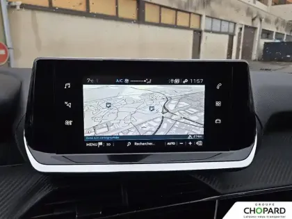 Photo 87 Peugeot 208  PureTech 75 S&S BVM5