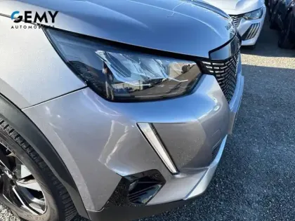 Photo 15 Peugeot 2008  BlueHDi 130 S&S EAT8