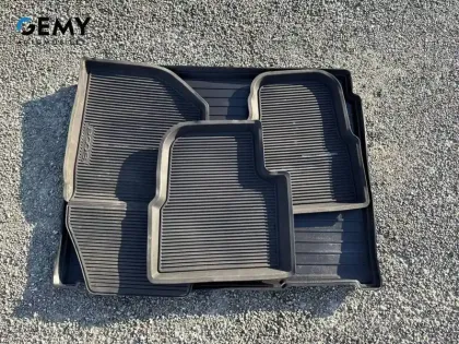 Photo 13 Peugeot 2008  BlueHDi 130 S&S EAT8